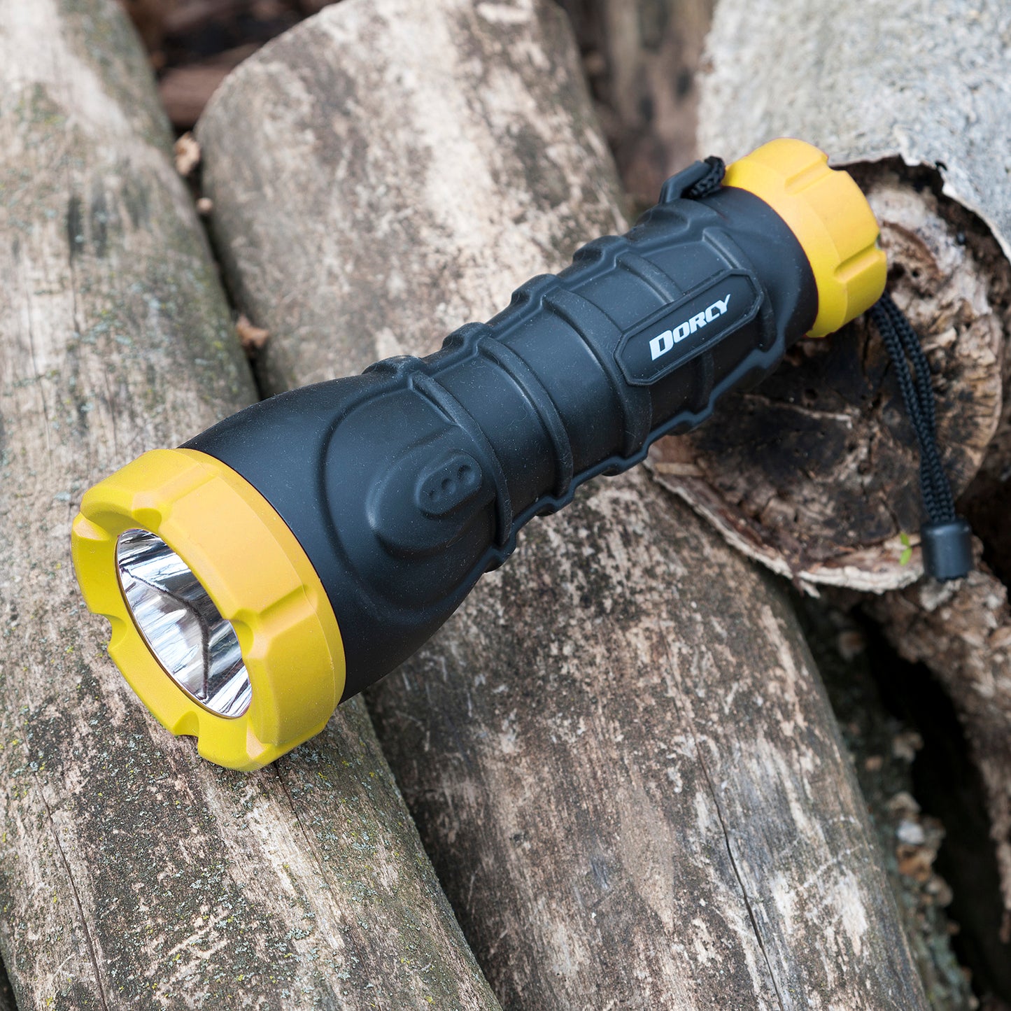 3AA 180 Lumen Rubber Torch